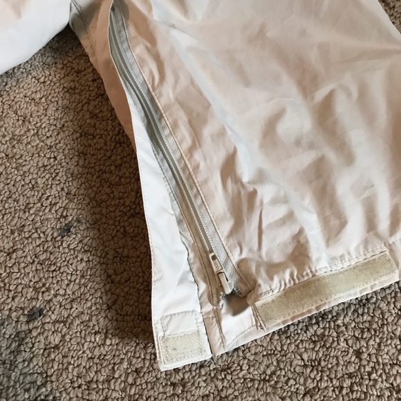 “Cargo” pants from stormtech - Picture 4 of 4